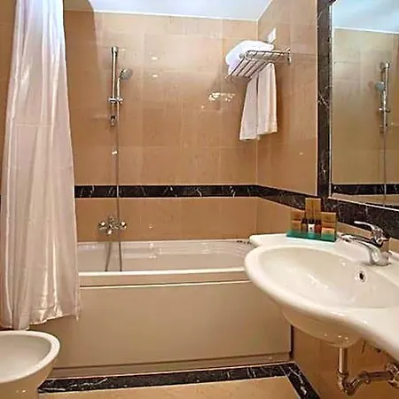 Hotel Boutique Trevi 4*