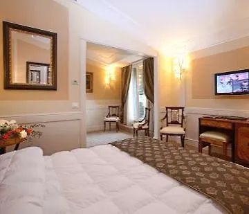 ブティック トレビ 4* ローマ