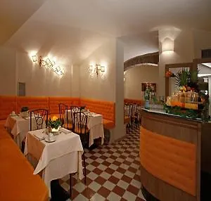 Boutique Trevi 4*