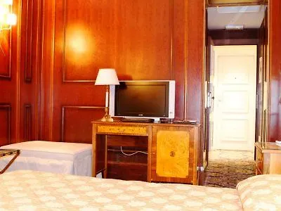 Boutique Trevi Hotel Rom