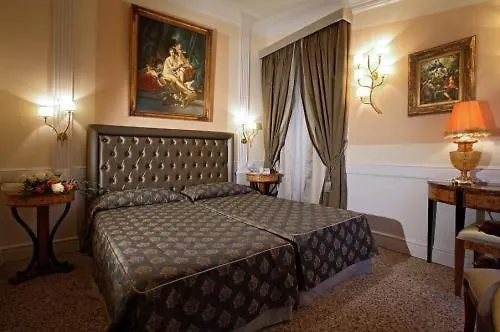 Hotel Boutique Trevi Rom