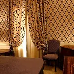 Boutique Trevi מלון 4*